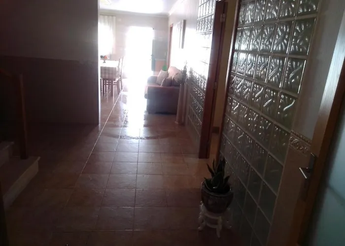 Housemaria * Ναζαρέ
